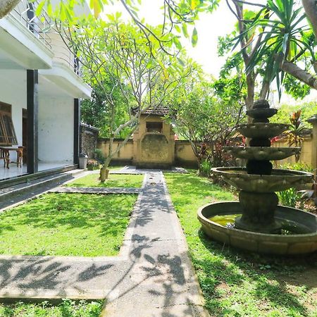 Gianyar Hotel Luaran gambar