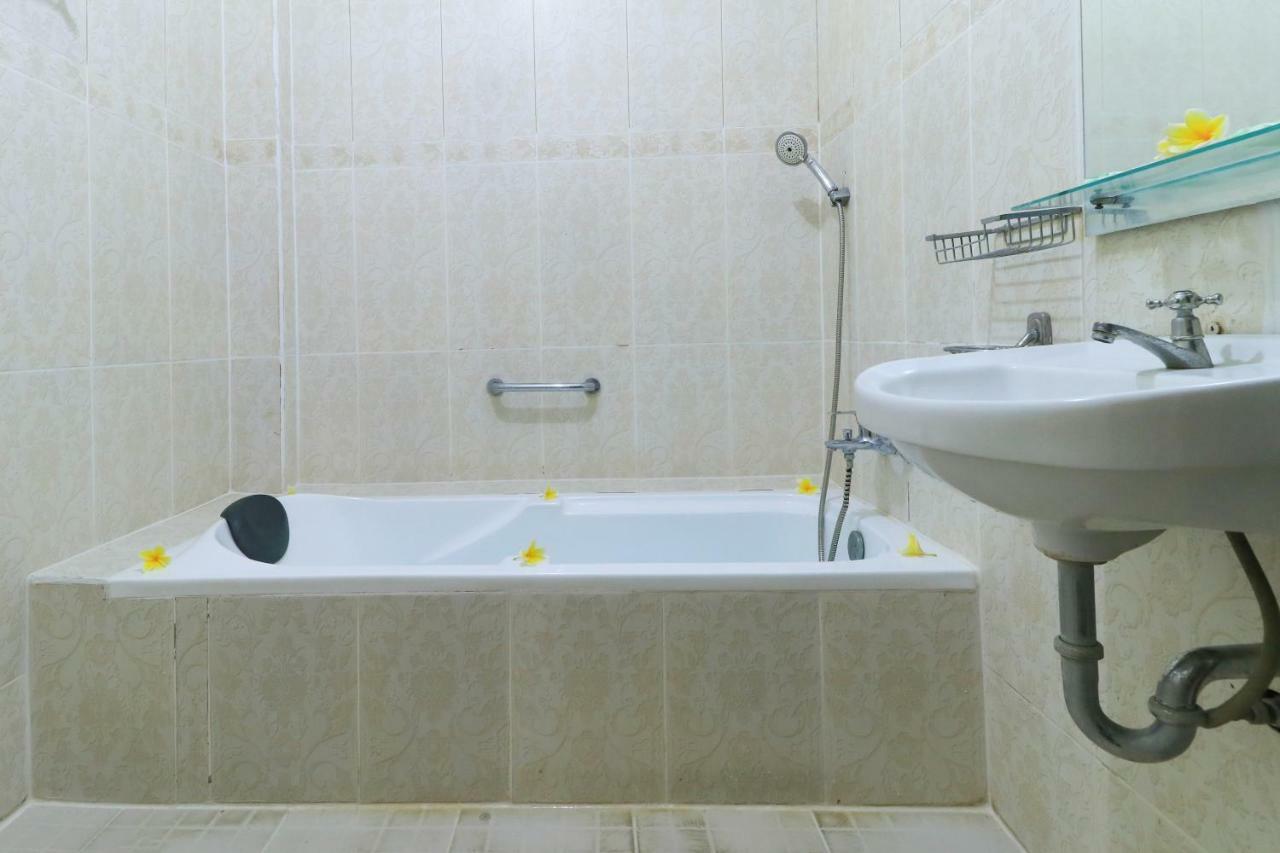 Gianyar Hotel Luaran gambar