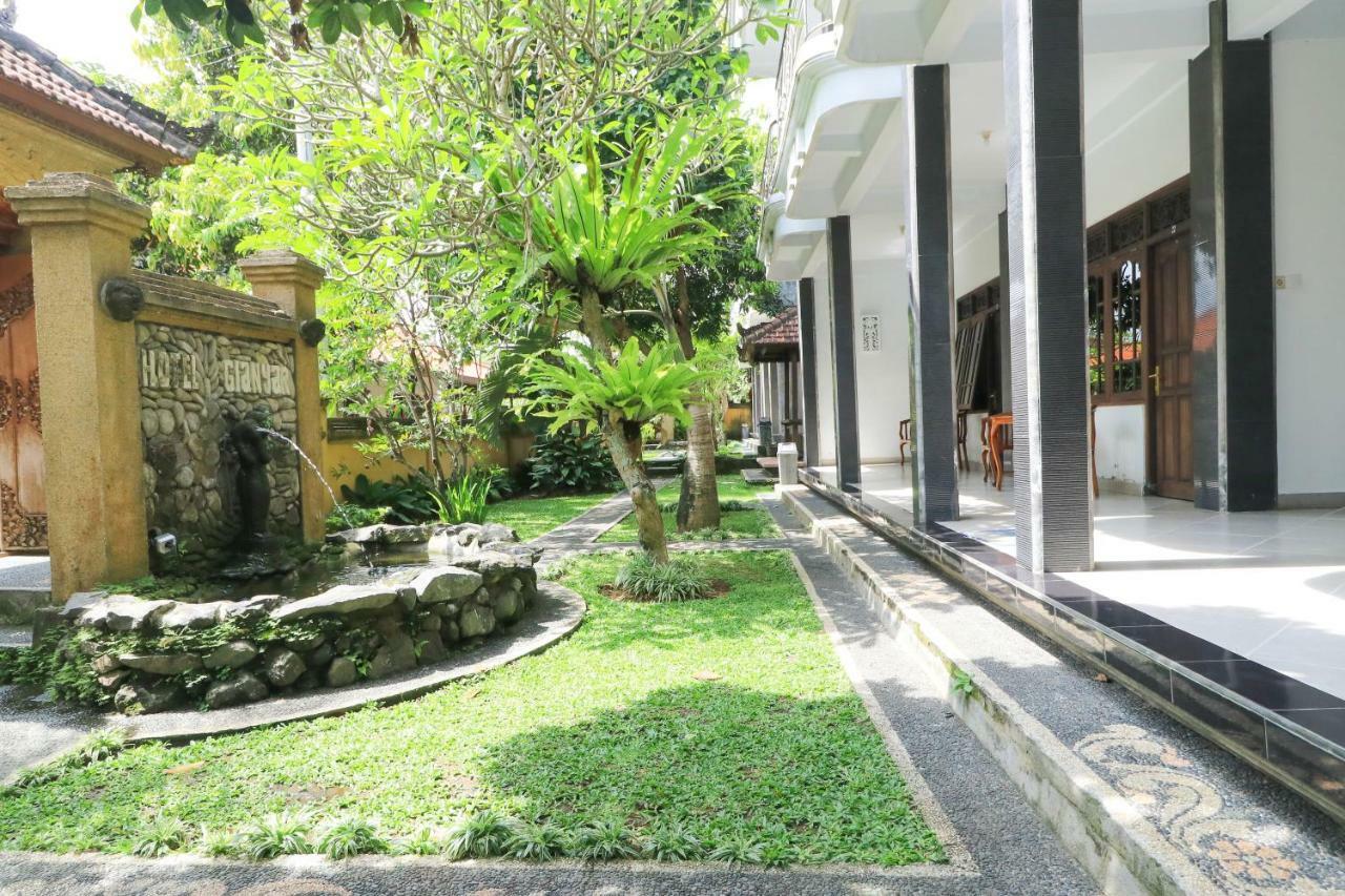 Gianyar Hotel Luaran gambar